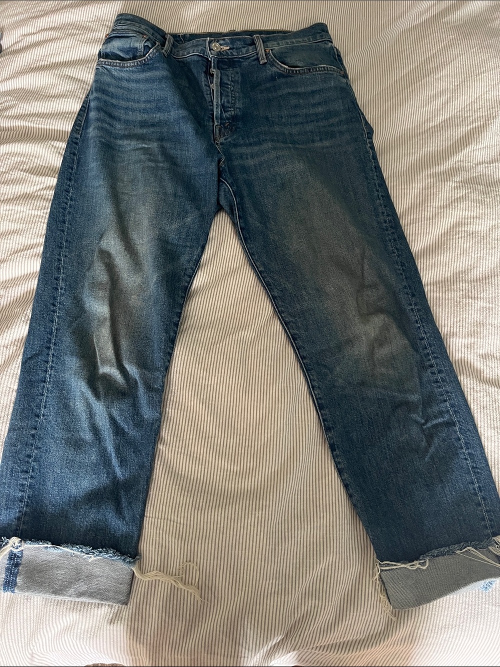 MOTHER Women’s scrapper cuff ankle fray size 31